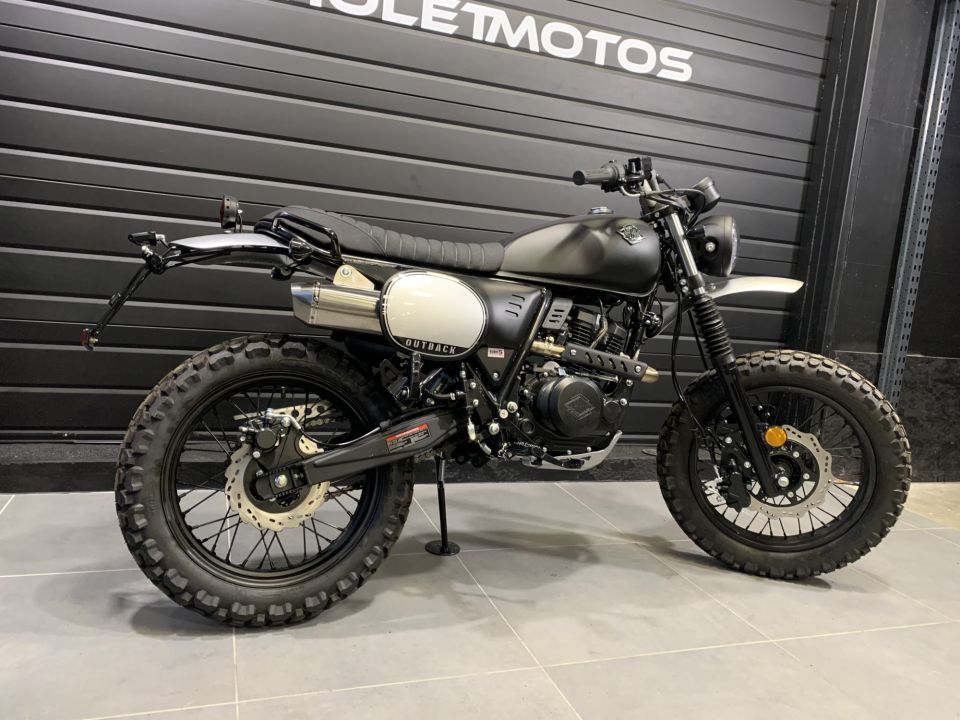 ARCHIVE MOTORCYCLE OUTBACK 125 SCRAMBLER 4