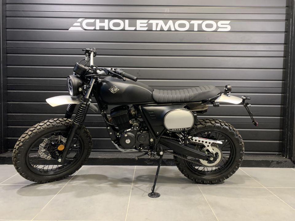 ARCHIVE MOTORCYCLE OUTBACK 125 SCRAMBLER 4