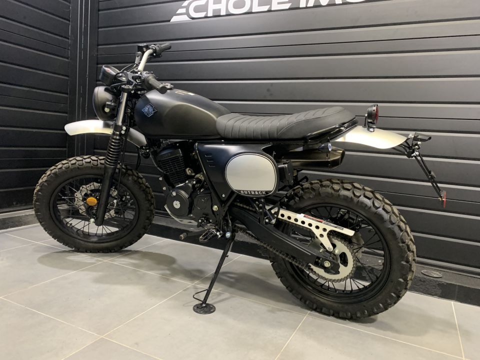 ARCHIVE MOTORCYCLE OUTBACK 125 SCRAMBLER 4