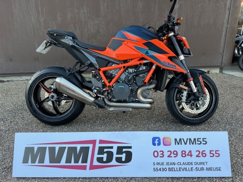 KTM 1290 SUPER DUKE R 4
