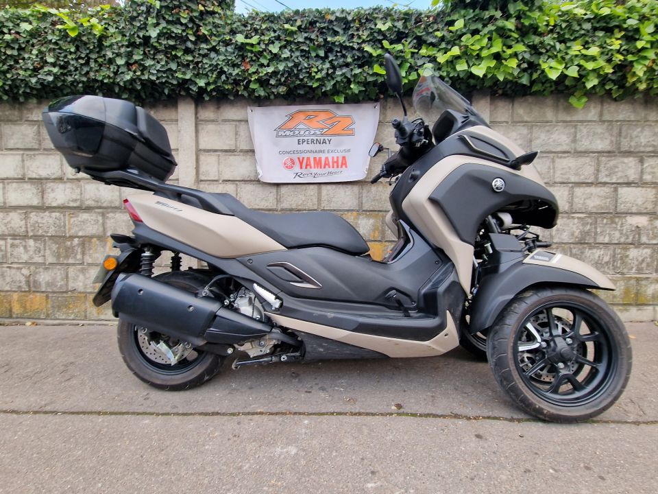 YAMAHA TRICITY 300 4