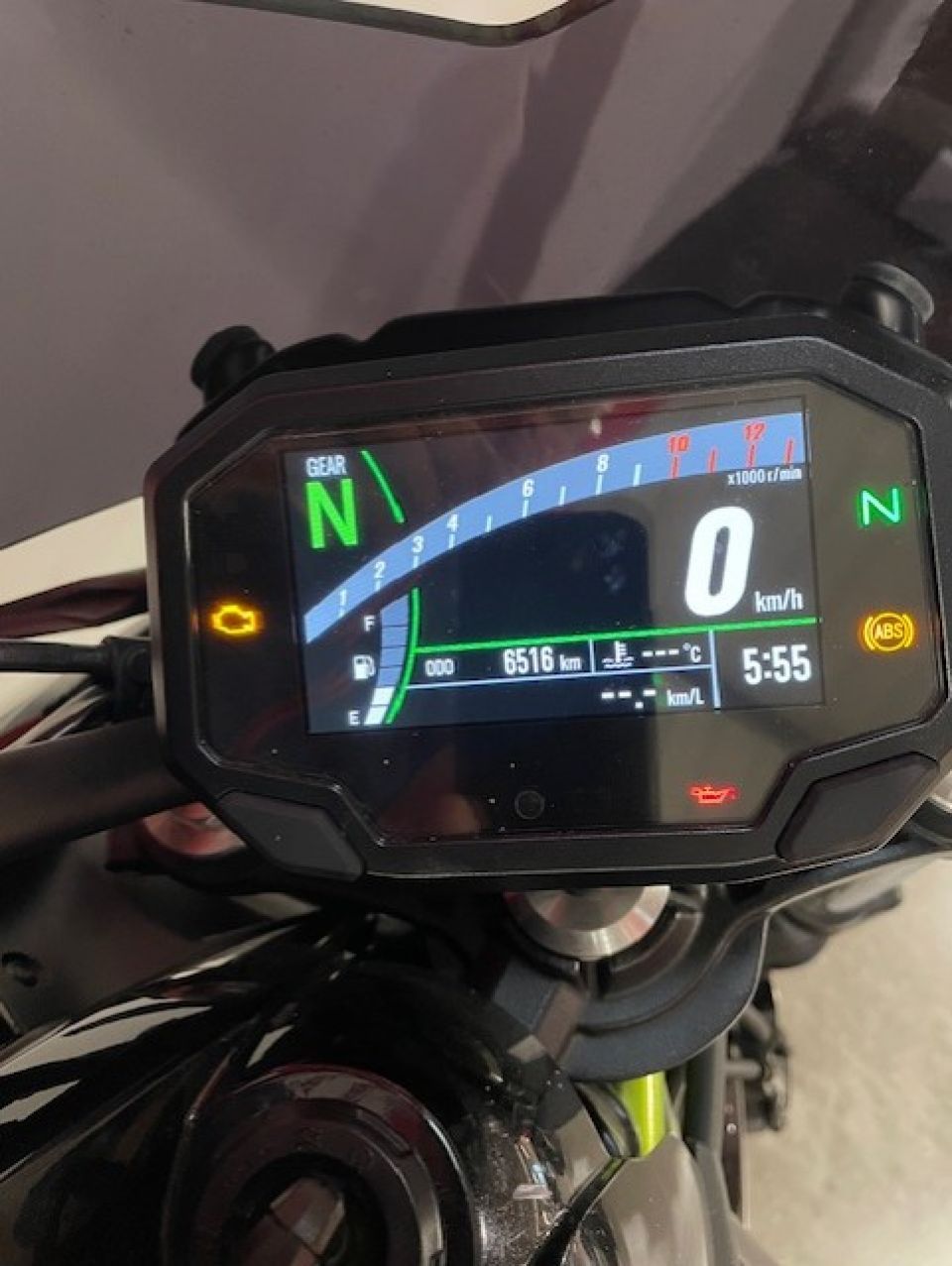 KAWASAKI Z 650 (47.5CV) 4