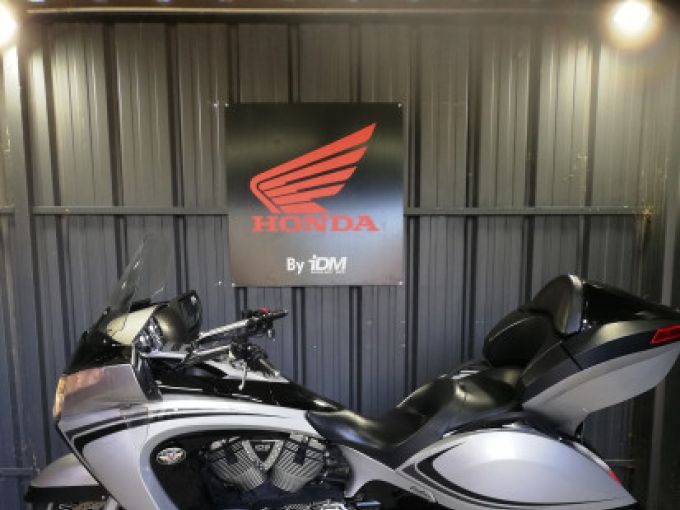 Victory Motorcycle VISION TOUR 4
