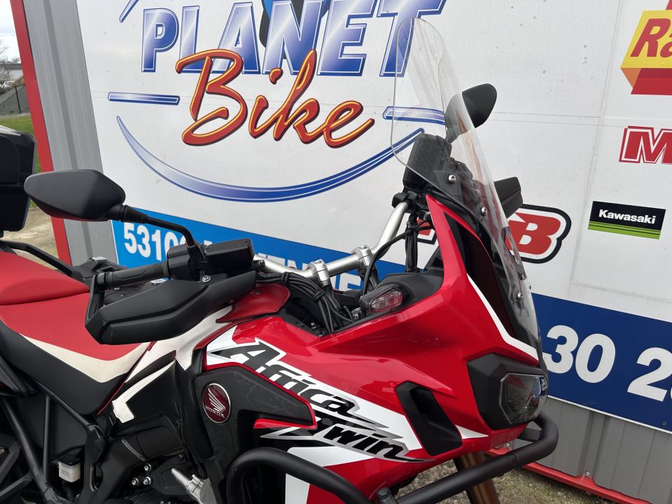 HONDA AFRICA TWIN CRF1000D DCT 4
