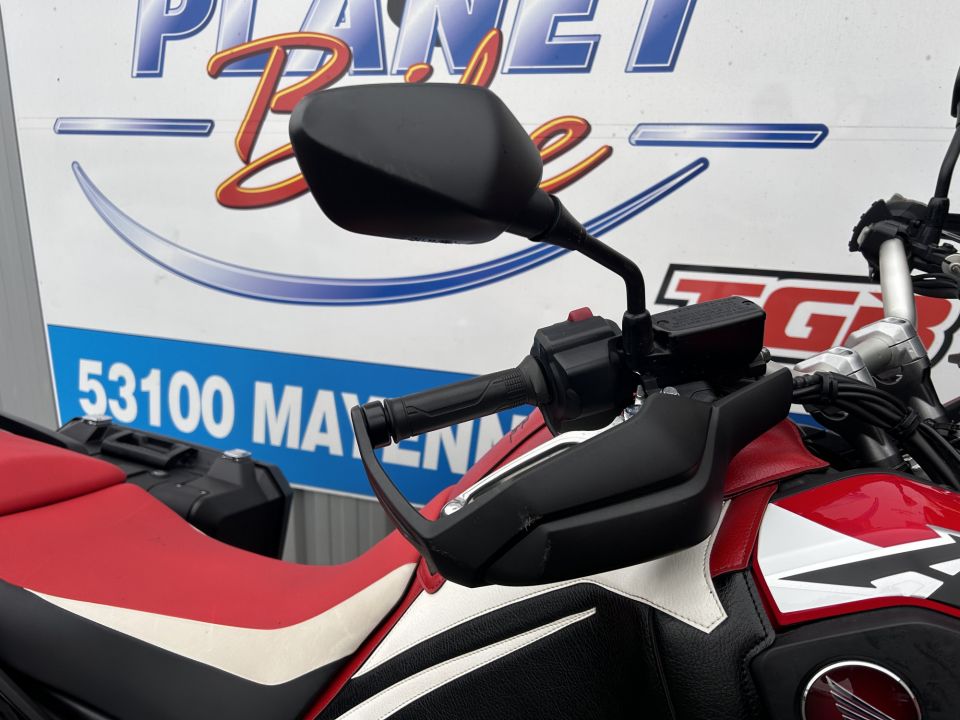 HONDA AFRICA TWIN CRF1000D DCT 4