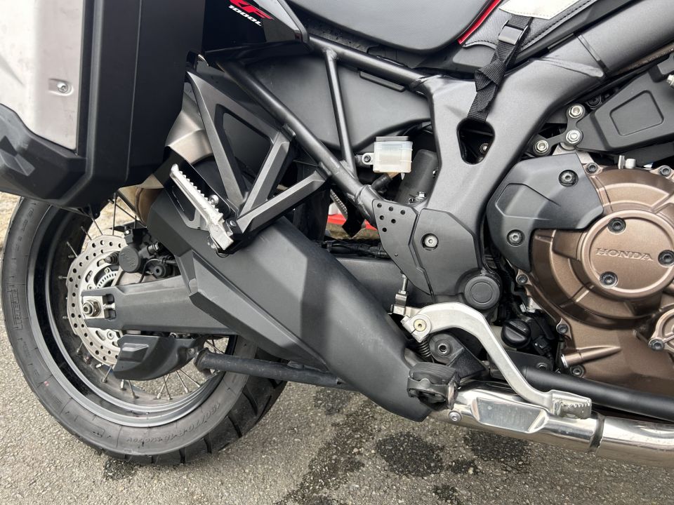 HONDA AFRICA TWIN CRF1000D DCT 4