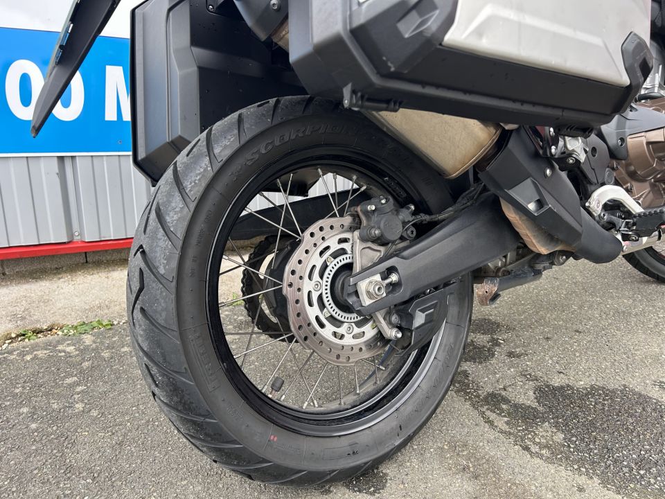HONDA AFRICA TWIN CRF1000D DCT 4