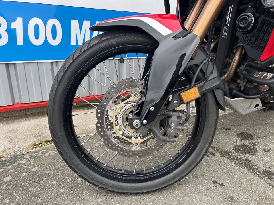 HONDA AFRICA TWIN CRF1000D DCT 4