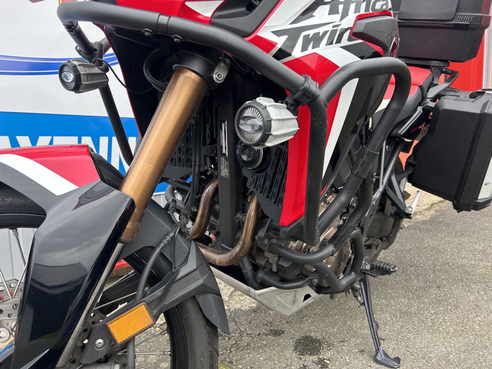 HONDA AFRICA TWIN CRF1000D DCT 4