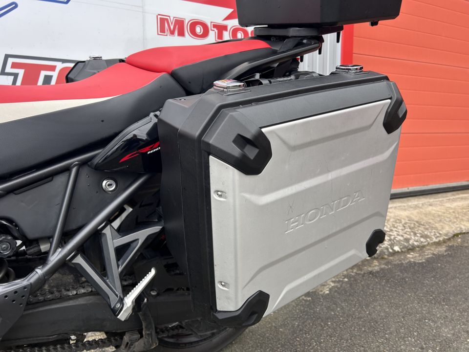 HONDA AFRICA TWIN CRF1000D DCT 4