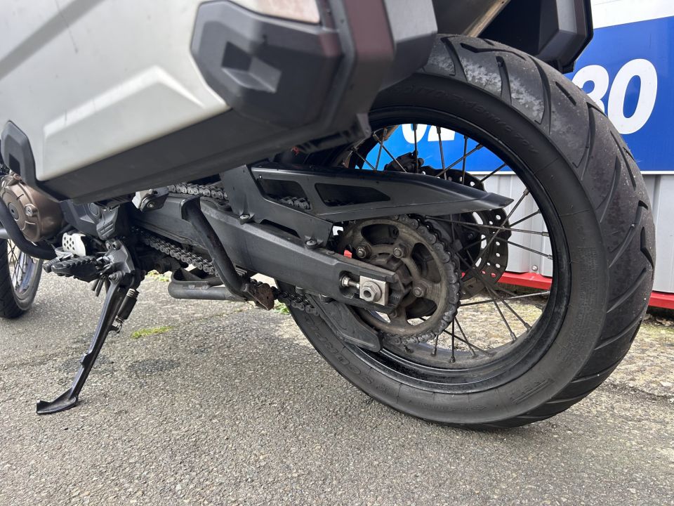 HONDA AFRICA TWIN CRF1000D DCT 4