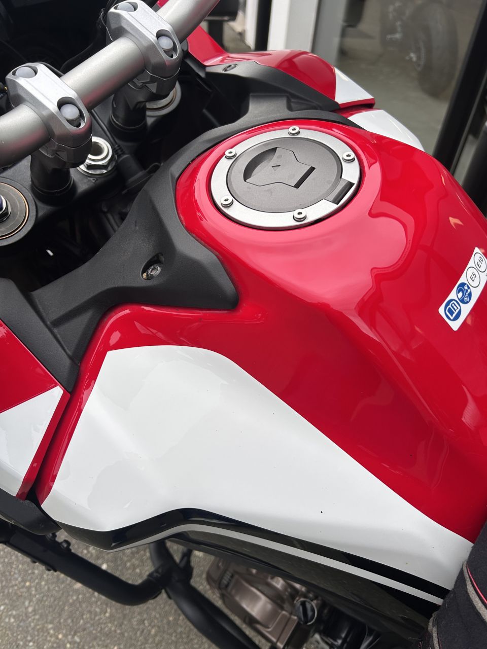 HONDA AFRICA TWIN CRF1000D DCT 4