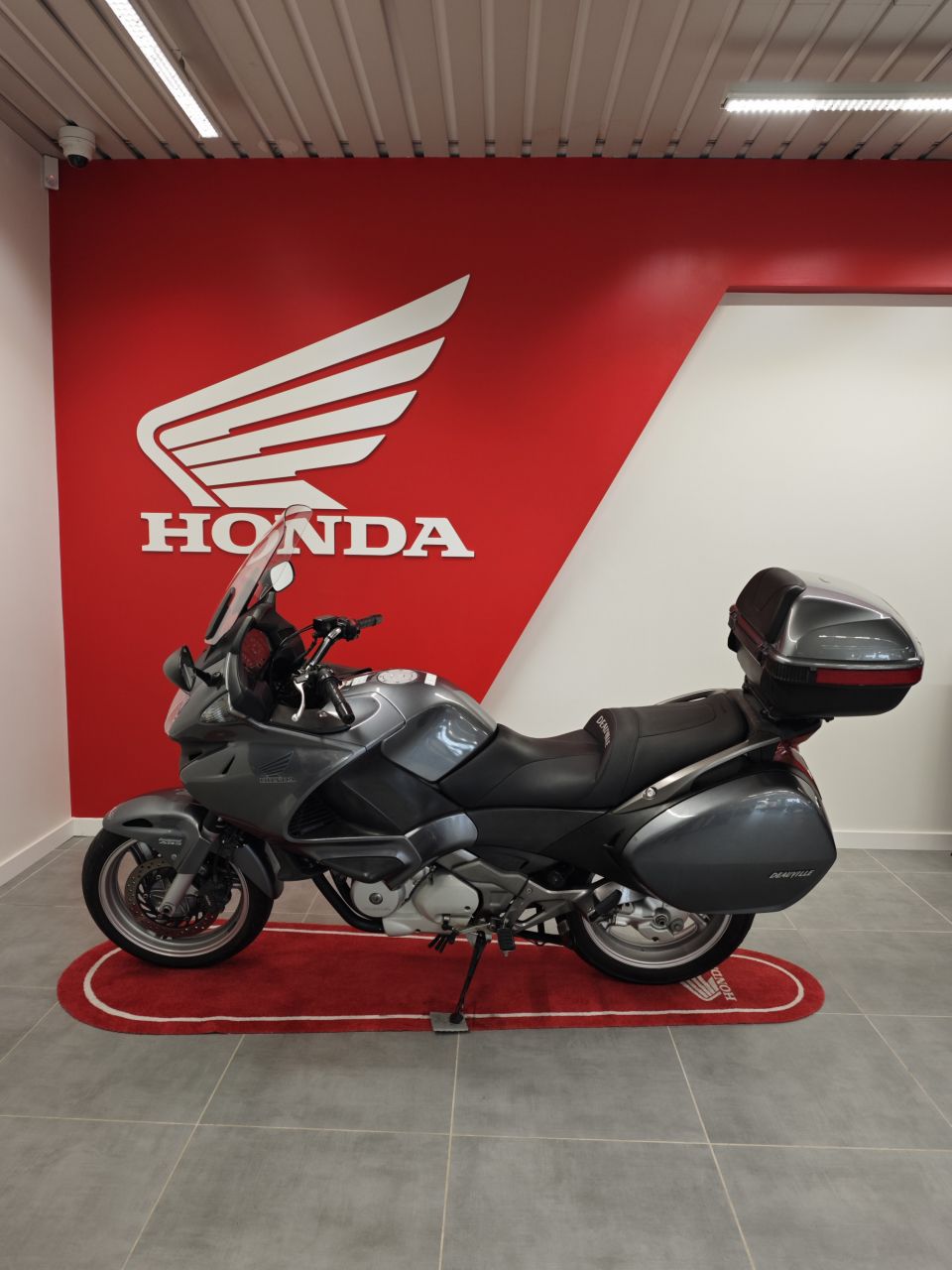 HONDA NT DEAUVILLE 700 ABS 4
