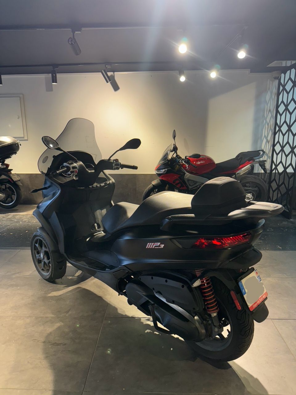 PIAGGIO MP3 350 ABS/ASR 4