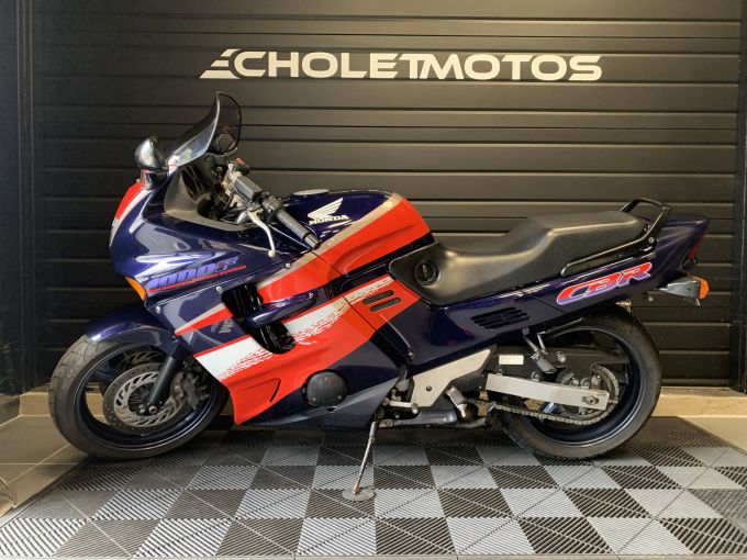HONDA CBR 1000 F 4