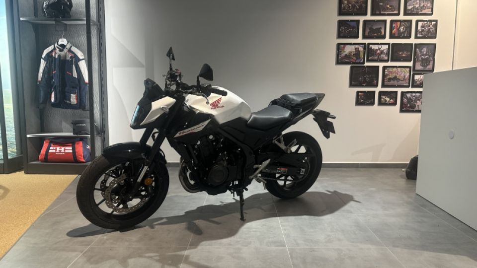 HONDA CB 500 Hornet 4