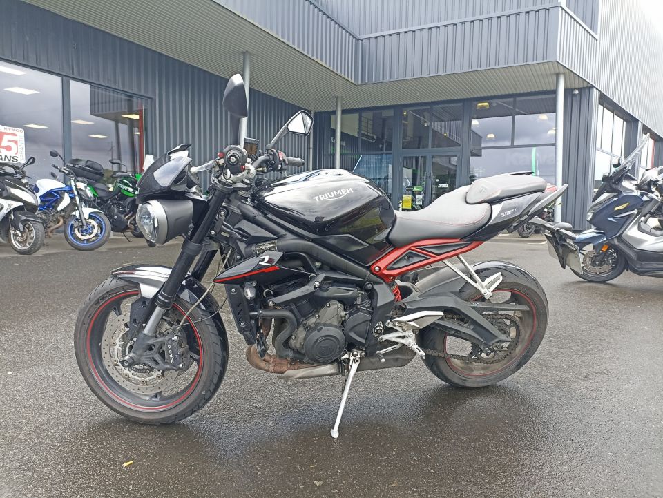 TRIUMPH STREET TRIPLE 765 R 4