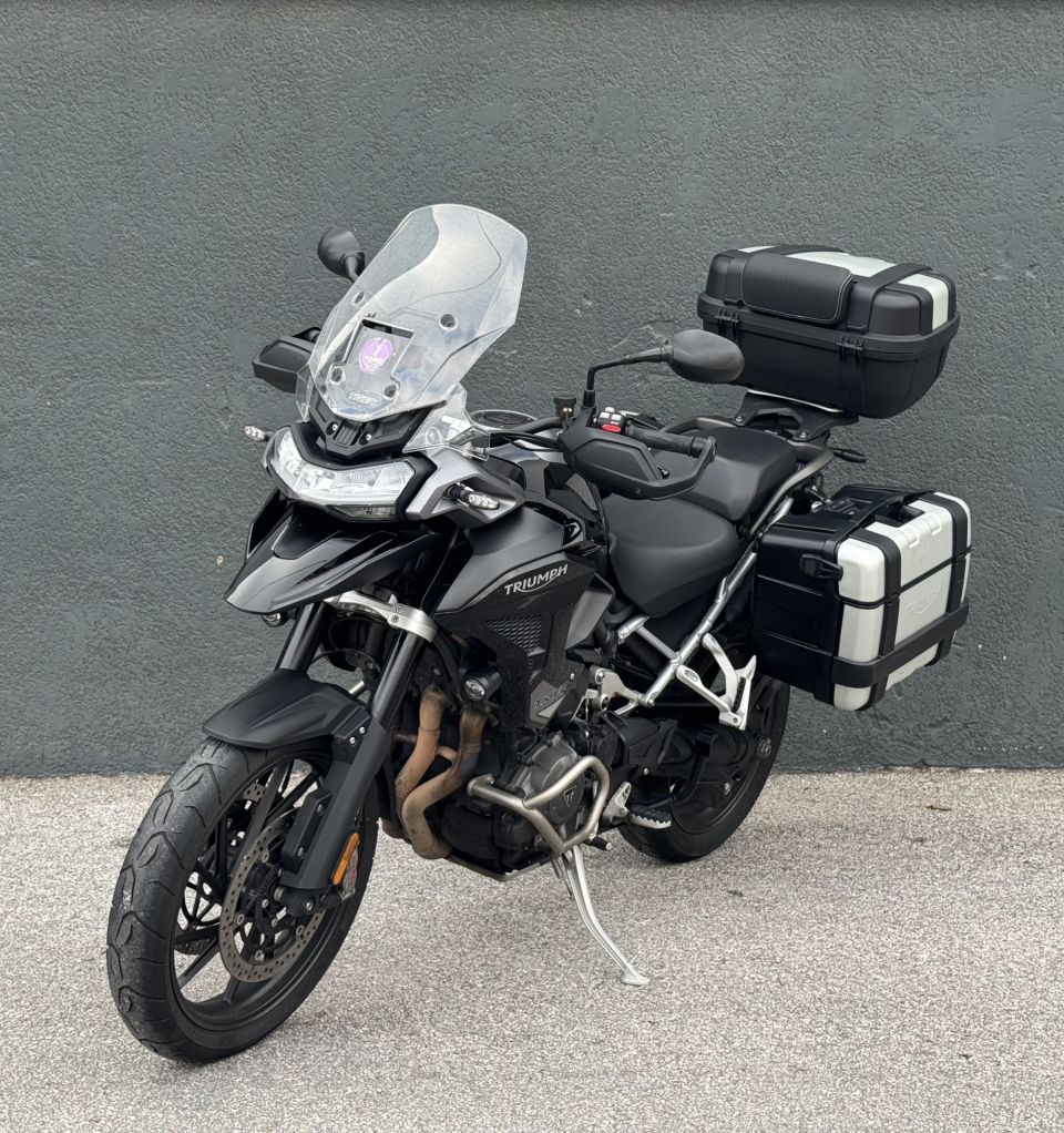 TRIUMPH TIGER 1200 GT PRO 4