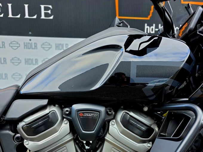 HARLEY-DAVIDSON ADVENTURE PAN AMERICA 1250 SPECIAL 4