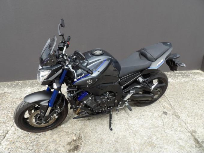 YAMAHA FZ8 N ABS 4