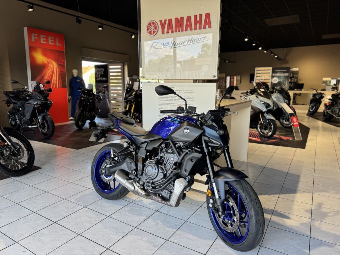 YAMAHA MT-07 (47.5CV) 4