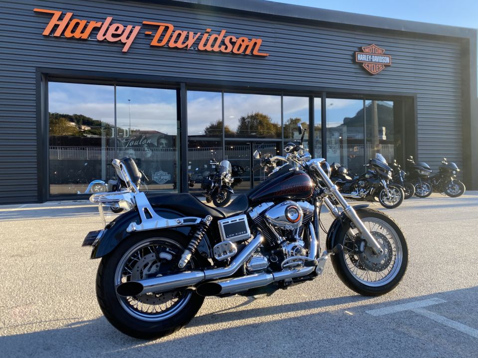 HARLEY-DAVIDSON DYNA LOW RIDER 1690 4