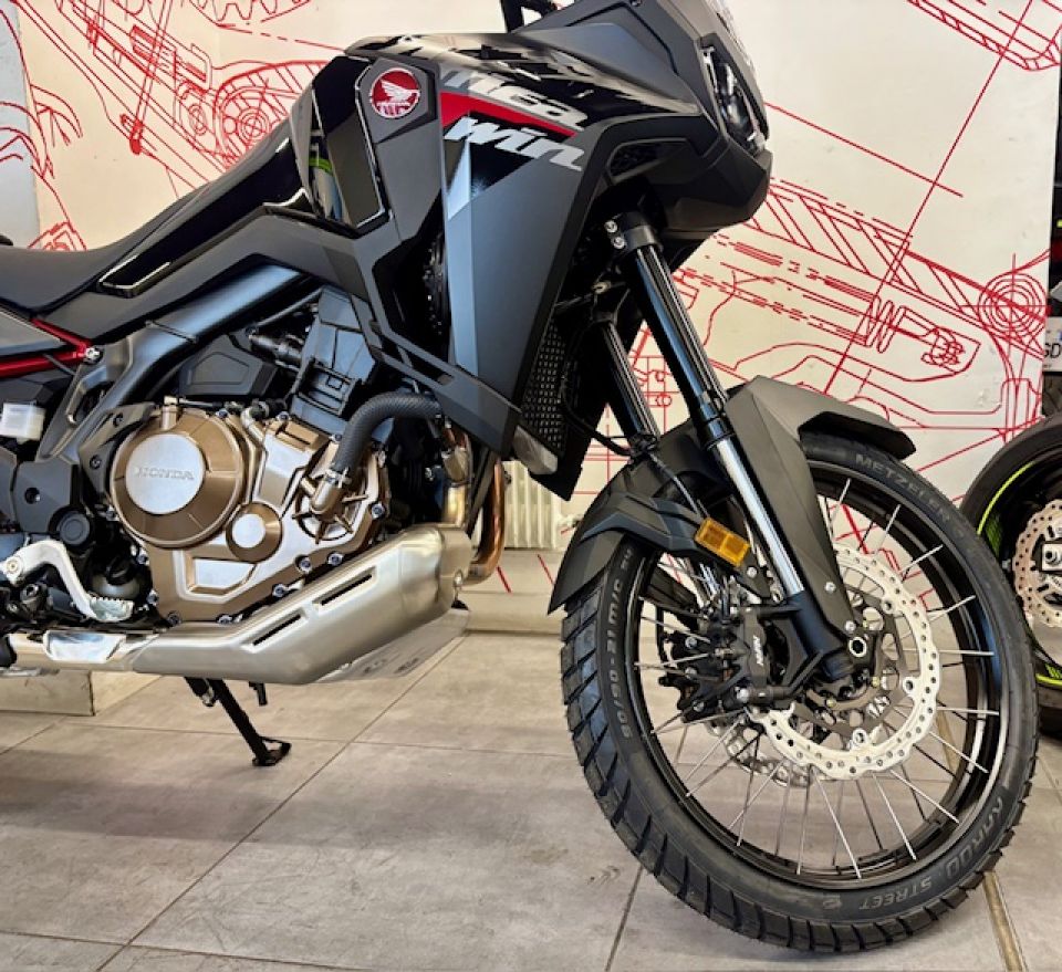 HONDA Africa Twin CRF1100L 4