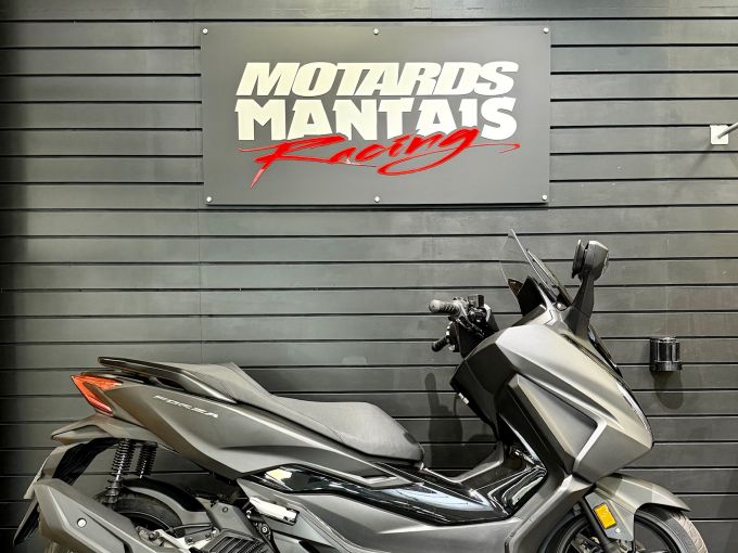 HONDA NSS FORZA 125 4