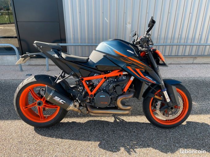 KTM 1290 SUPER DUKE R EVO 4