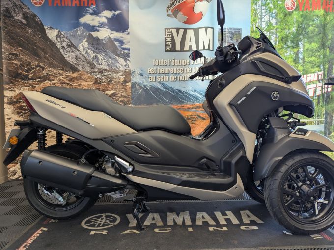 YAMAHA TRICITY 300 4