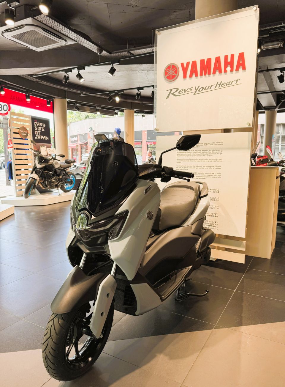 YAMAHA NMAX 125 TECH MAX 4