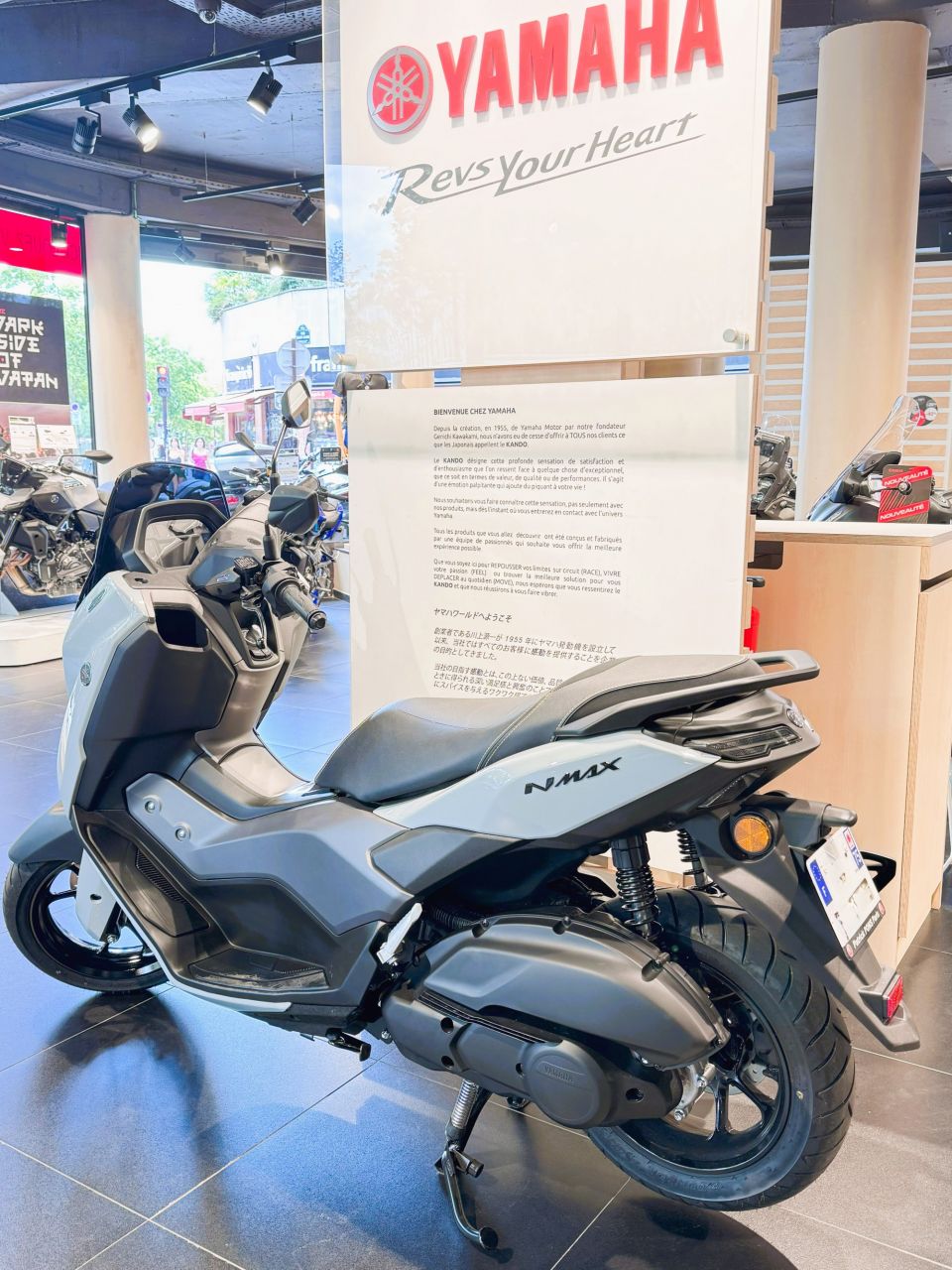YAMAHA NMAX 125 TECH MAX 4