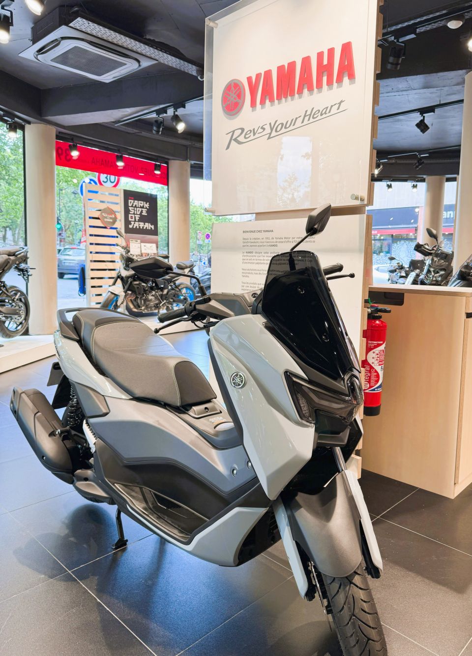 YAMAHA NMAX 125 TECH MAX 4