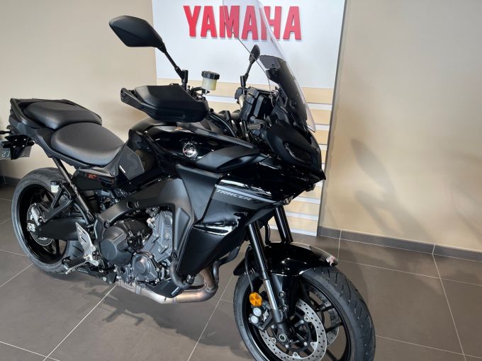 YAMAHA TRACER 9 4