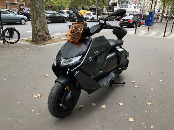 BMW CE 04 4