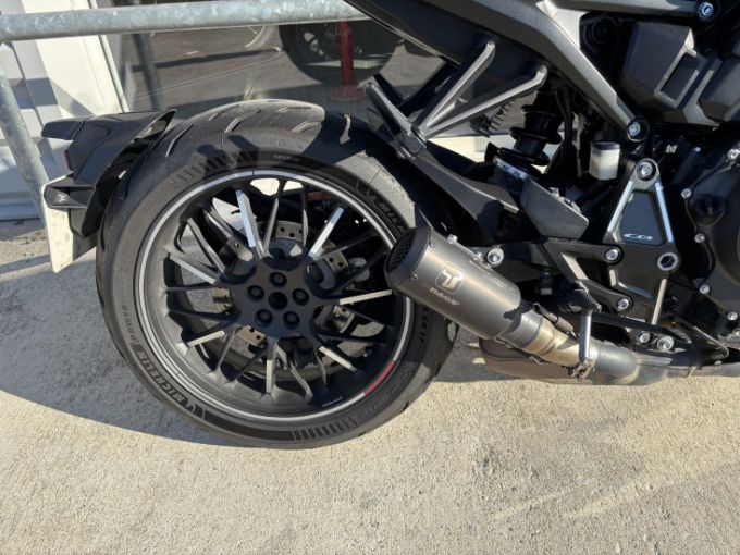 HONDA CB1000R Black Edition 4