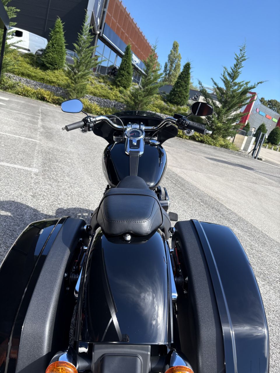 HARLEY-DAVIDSON SOFTAIL SPORT GLIDE 1745 4