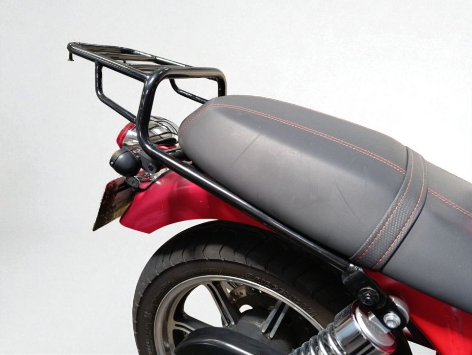 TRIUMPH BONNEVILLE 865 SE 4