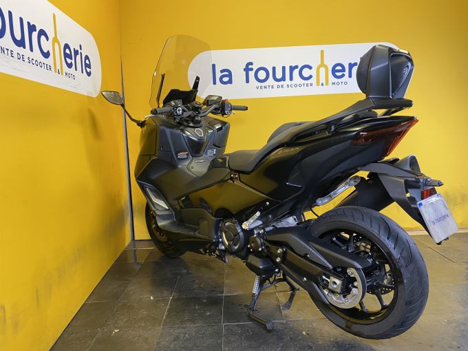 YAMAHA XP T-MAX 560 TECH MAX 4