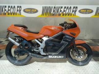 SUZUKI RGV - 1988