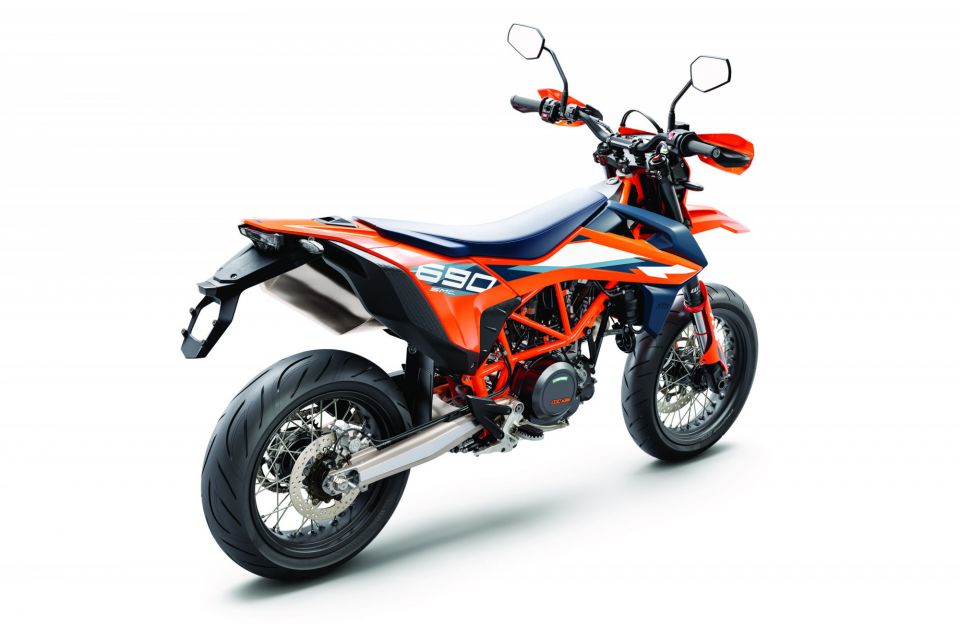 KTM 690 SMC R 4