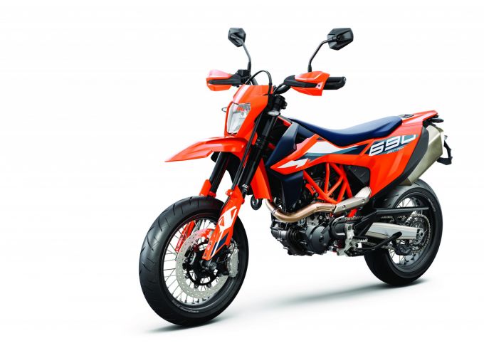 KTM 690 SMC R 4