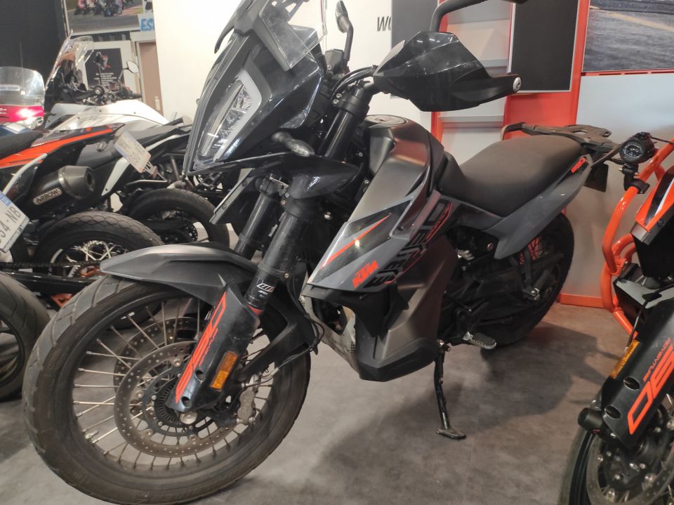 KTM 890 ADVENTURE L 4