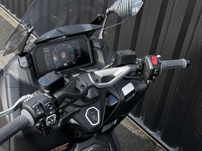 YAMAHA XP T-MAX 560 TECH MAX 4