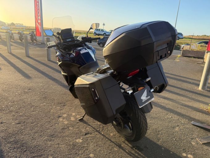 HONDA NT1100 4