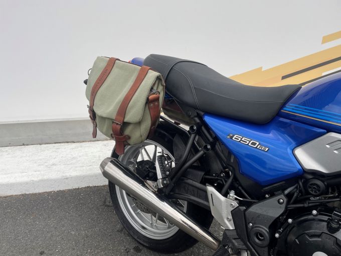 KAWASAKI Z 650 RS 4