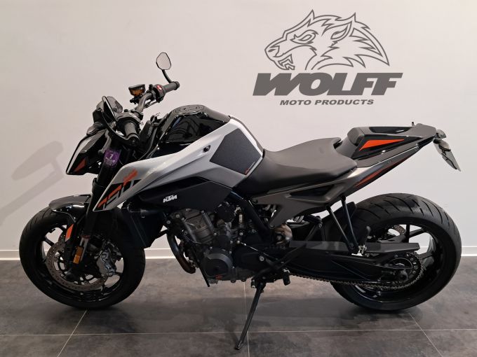 KTM 790 DUKE L 4