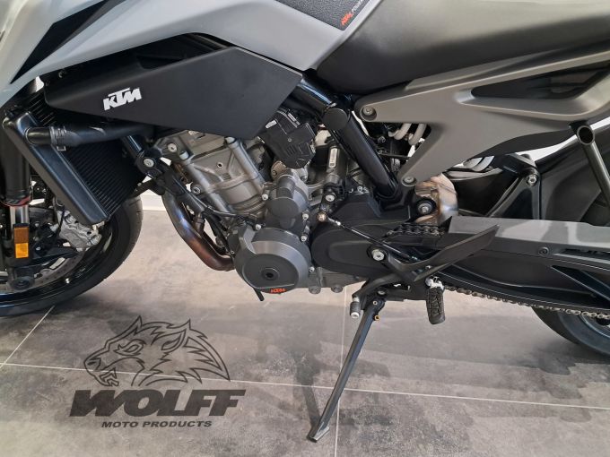 KTM 790 DUKE L 4