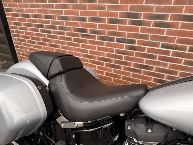 HARLEY-DAVIDSON SOFTAIL SPORT GLIDE 1745 4