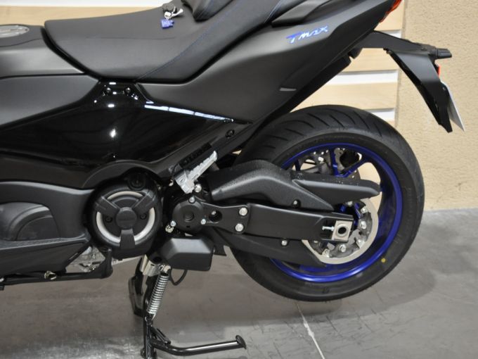 YAMAHA XP T-MAX 560 4